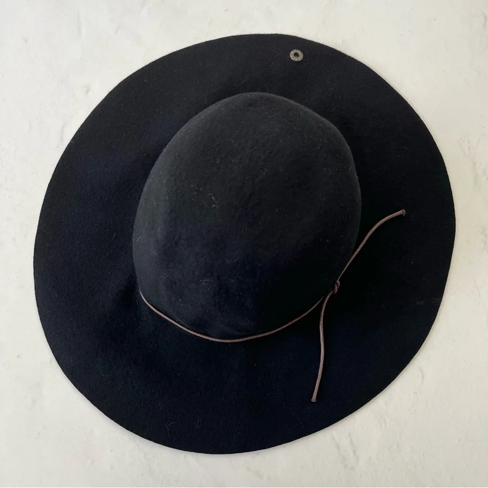 Peter Grimm Black Felted 100% Wool Floppy Hat w/ Thin Vegan Leather Band OS